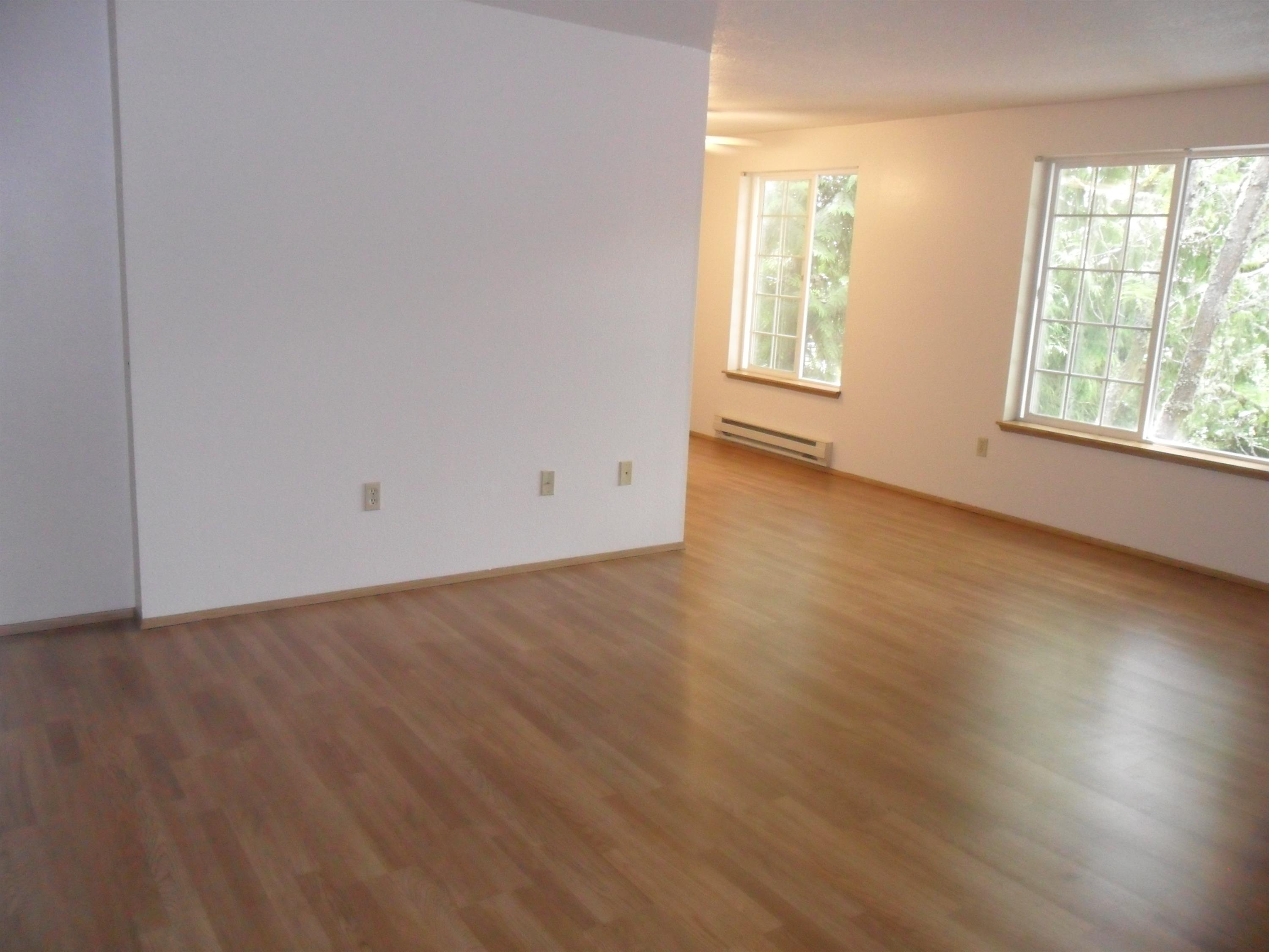 397 Madrona Ave. SE #260
