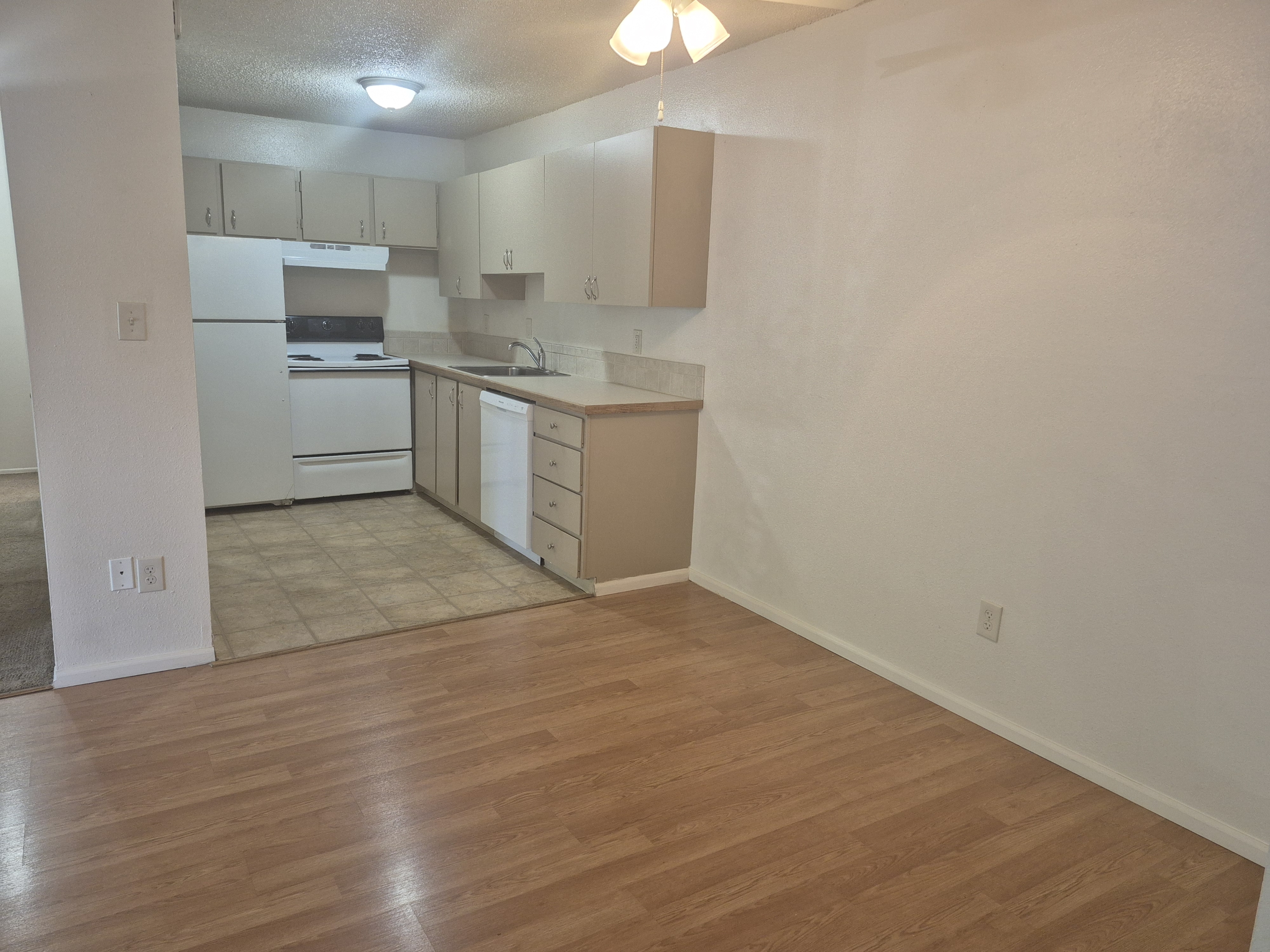 3420 SW Alice Street #14